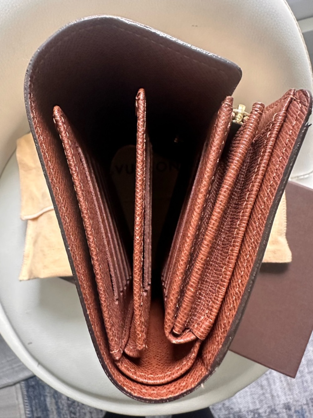 Louis Vuitton Brown and Gold Monogram Snap Wallet Detail - Picture 11 of 14